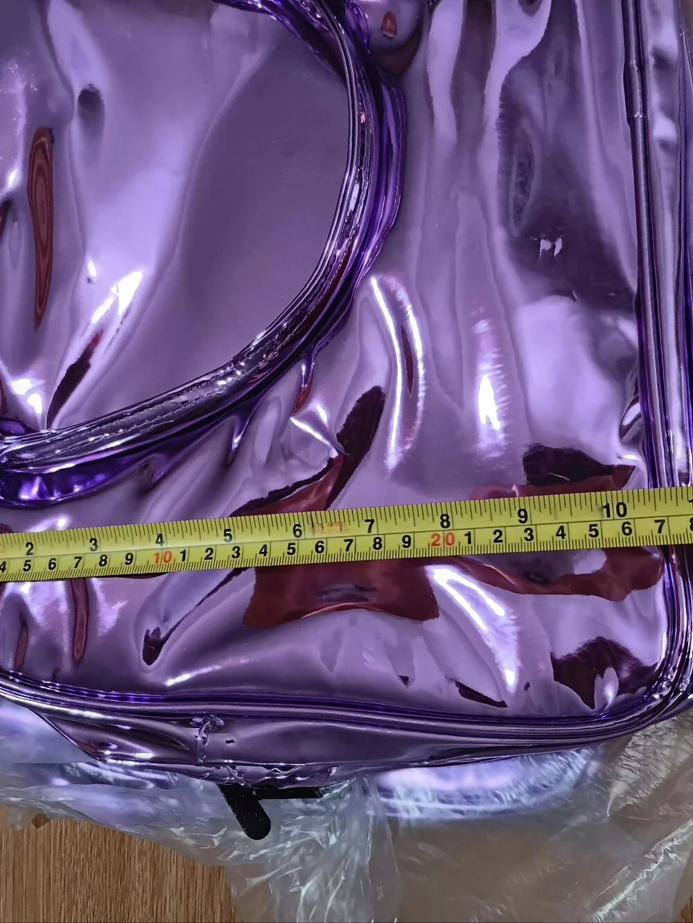 Set Of 4 Shiny Purple Tote Bags